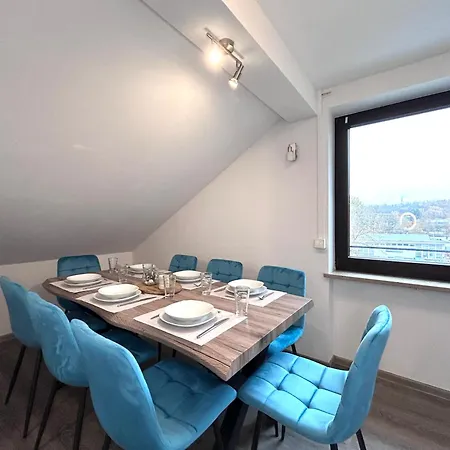 Goltan - 9 Personen, 3 Baeder, Parkplatz, Wifi *