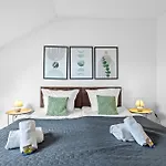 Goltan - 9 Personen, 3 Baeder, Parkplatz, Wifi Řezno